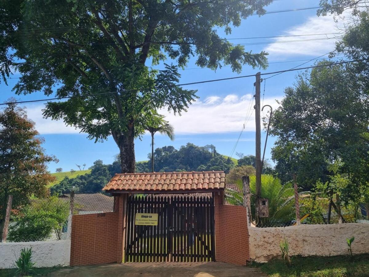 Chacara Recanto Vovo Luiza Aracariguama Dış mekan fotoğraf